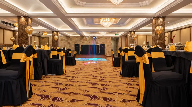 An Exquisite, Alluring Venue — Diamond Banquet